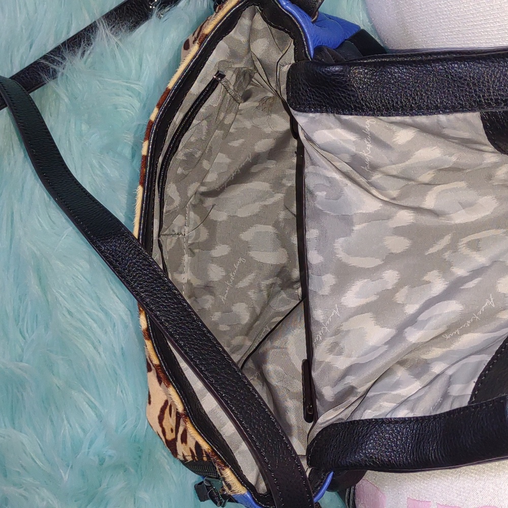 Purse - Picture 3 of 5